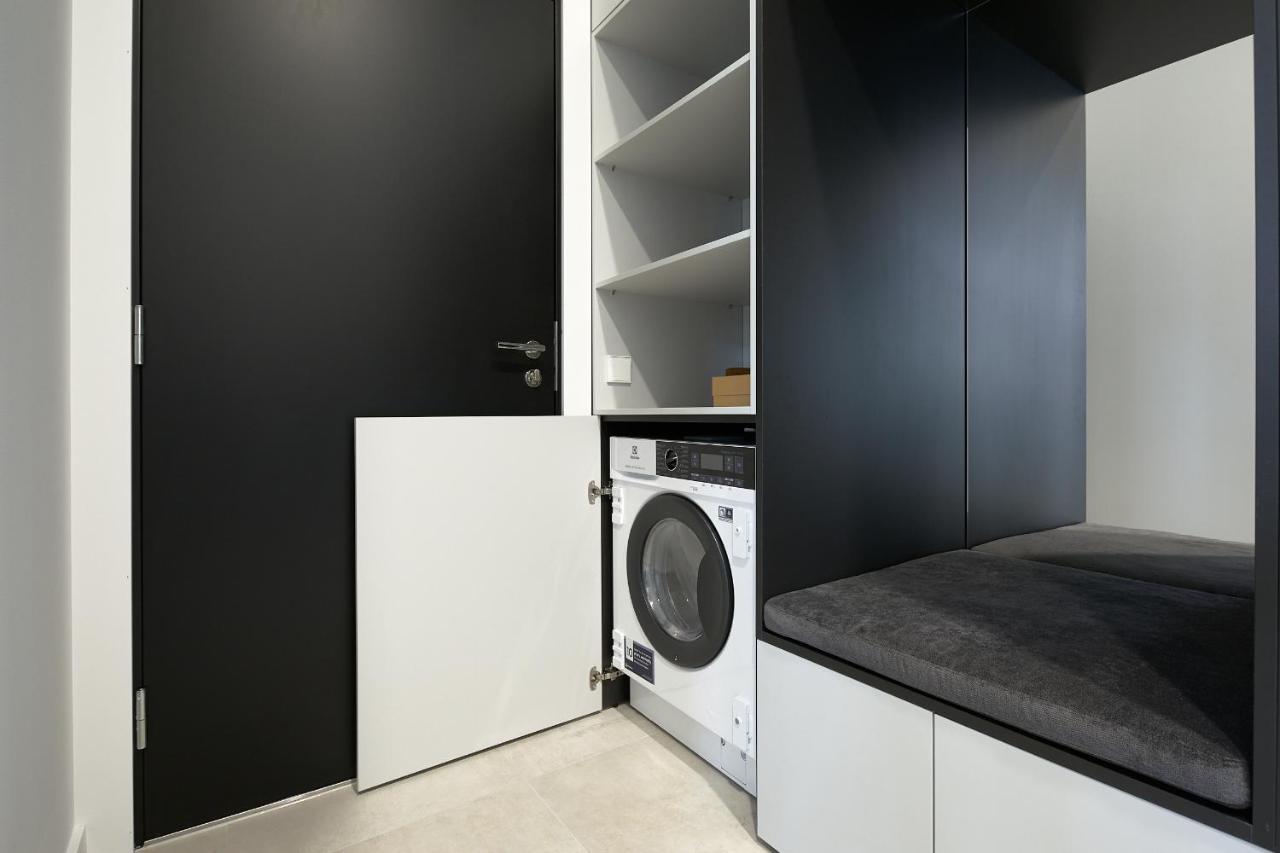 High Ceiling Loft With Its Own Backyard And A Terrace Appartement Tallinn Buitenkant foto