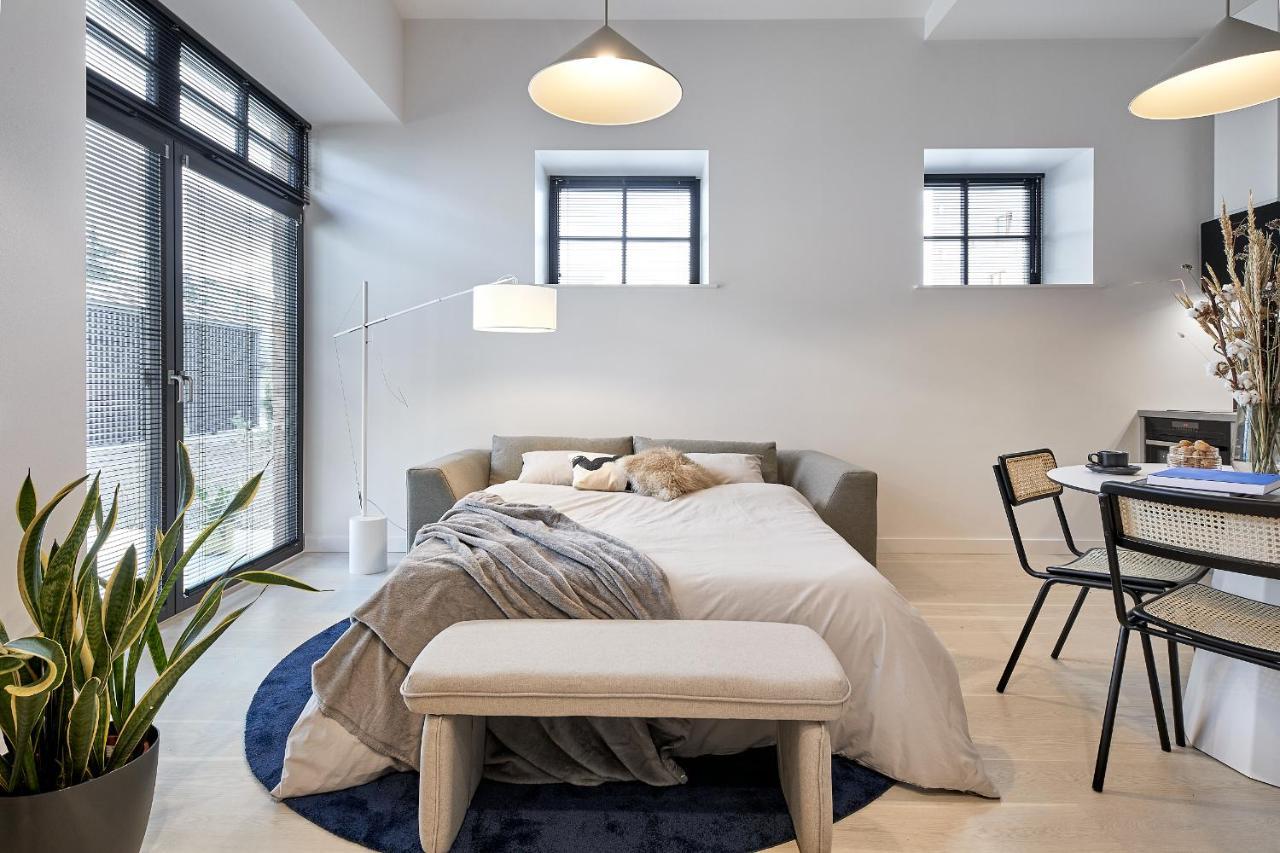 High Ceiling Loft With Its Own Backyard And A Terrace Appartement Tallinn Buitenkant foto